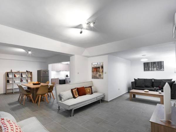 2 bedroom aprtmnt next to Hilton and all hospitals