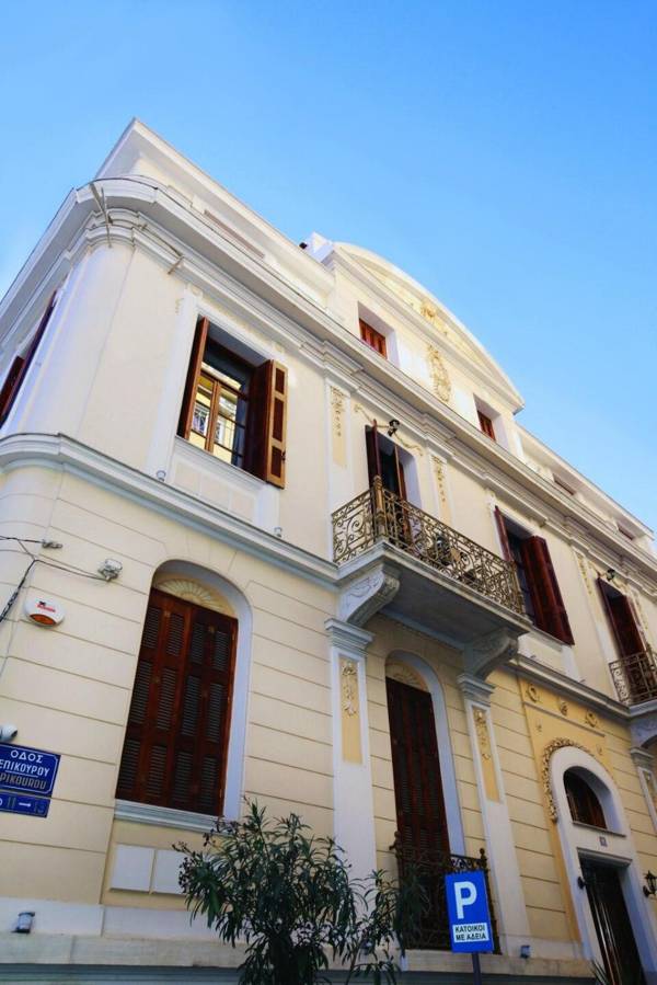 CENTRAL APARTMENTS IN PSIRI 2 bedroom Apt (3B).