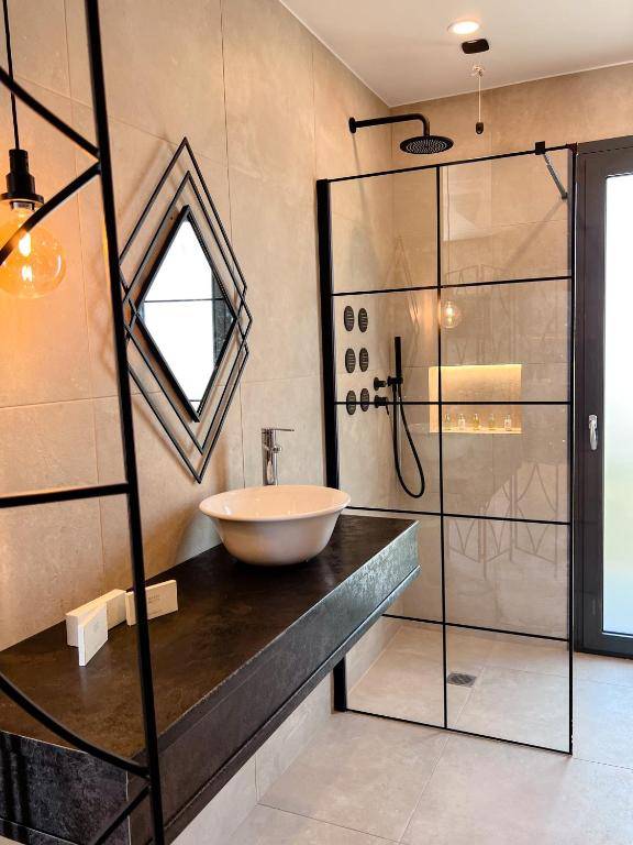 Royalty Suites Psyrri