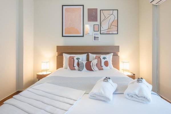 Supreme Suite with balcony by Cloudkeys