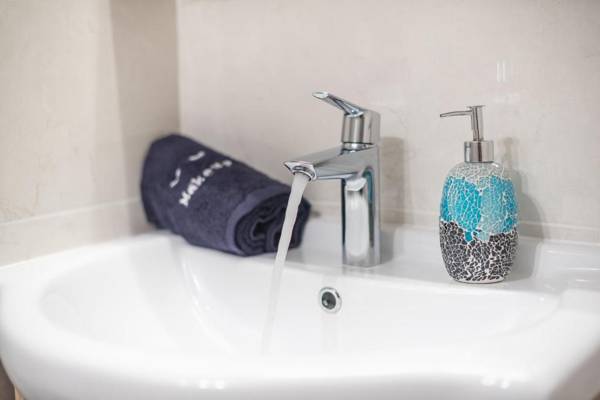 Supreme Suite with balcony by Cloudkeys