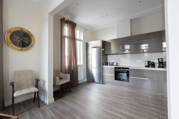 Plaka's Privileged Accommodation