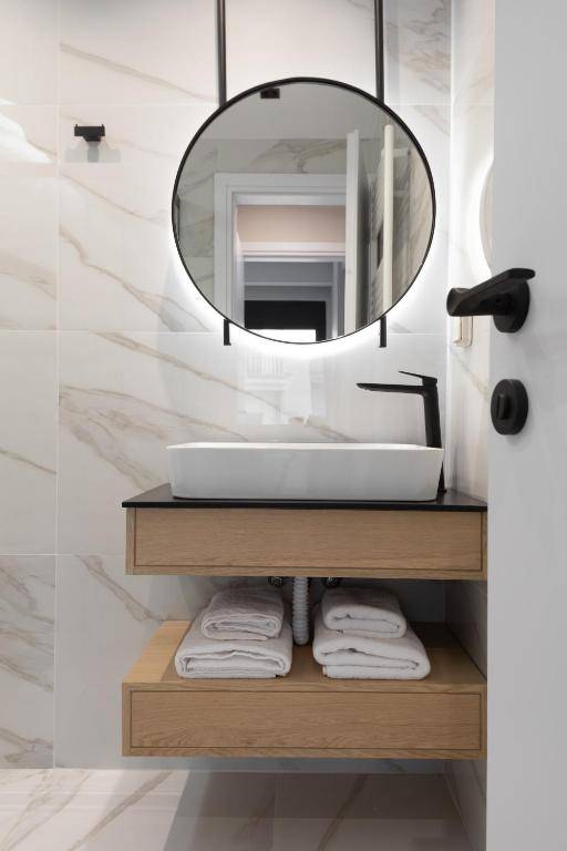 LUX&EASY Athens Downtown Residences