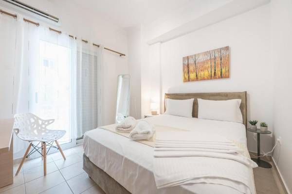 Elegant Koukaki Studio by Cloudkeys