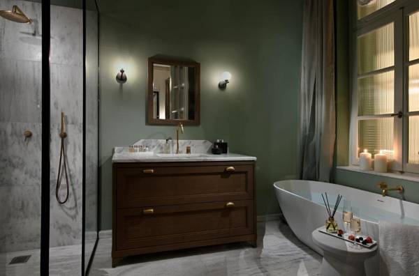 ATHINAIDOS QUARTERS by K&K