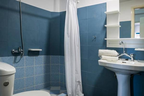 Metaxatos Apartments