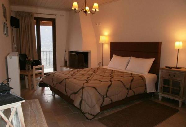 To Pandoxeio Tis Rinas