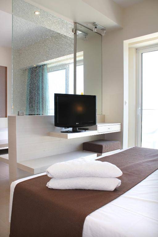 Sea Melody Beach Hotel Apartments