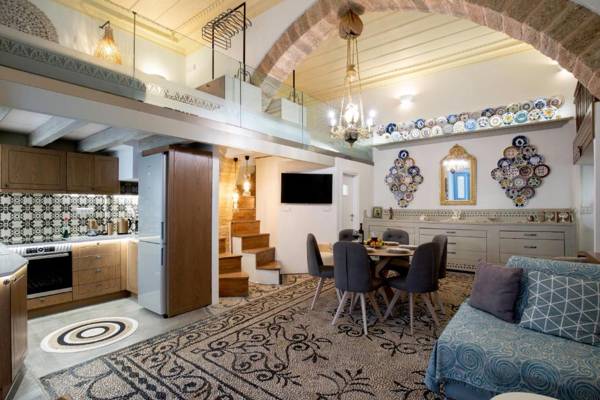 Antigone Traditional House