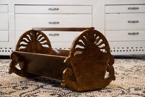 Antigone Traditional House