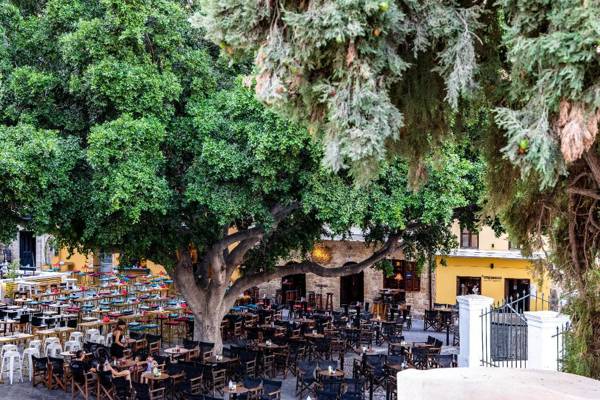 Chateau Anax Boutique Hotel