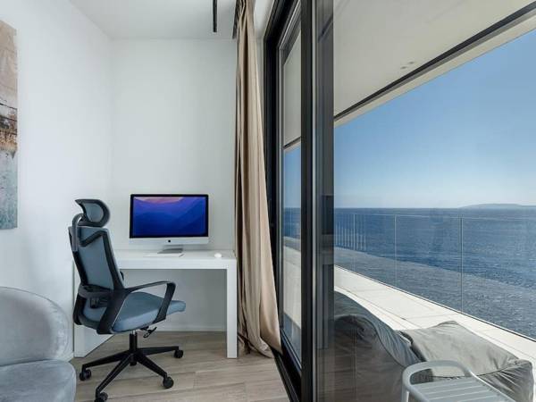 Workspace - Stunning Villa in Crete