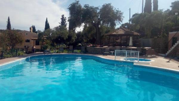 Afrodite's Pool and Studios