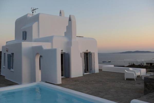 Gorgeous Villa near Mykonos Town by Diles Villas
