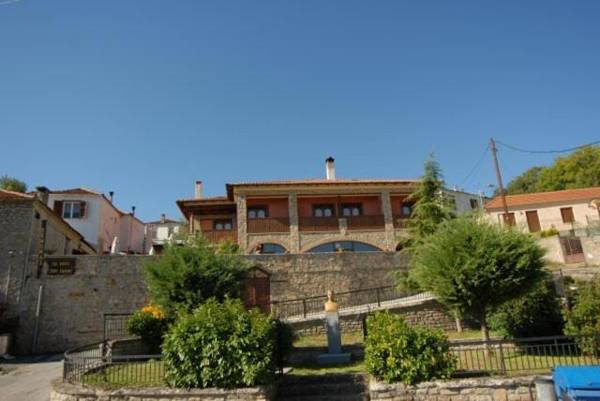 Guesthouse To Spiti Τou Gakou