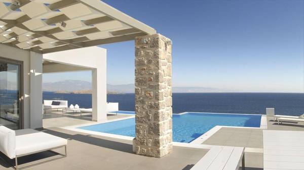 New Luxury Beach front Villa large private pool amazing sea view