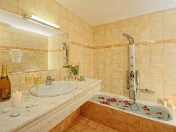 Aegean Sky Hotel-Suites