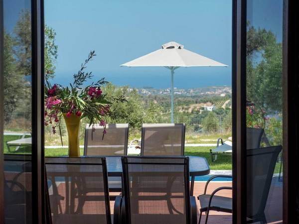 Amazing villa in Kyriana w/