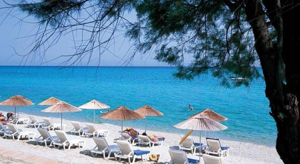 Sunny Villas Resort & Spa