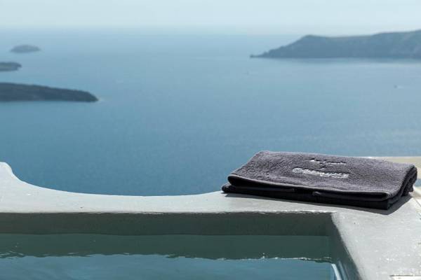 Kaleidoscope Imerovigli Suites