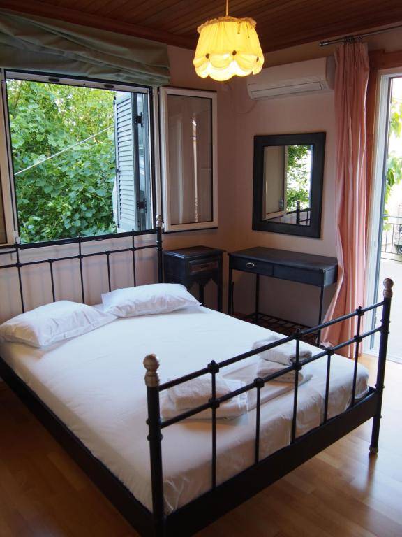 Seaview Kaposantes Apartments