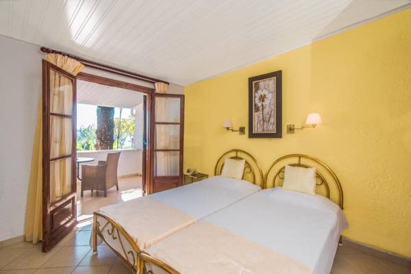 Kommeno Bay Apartments