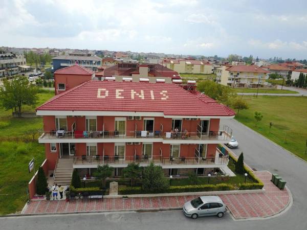 Denis Studios and Apartments