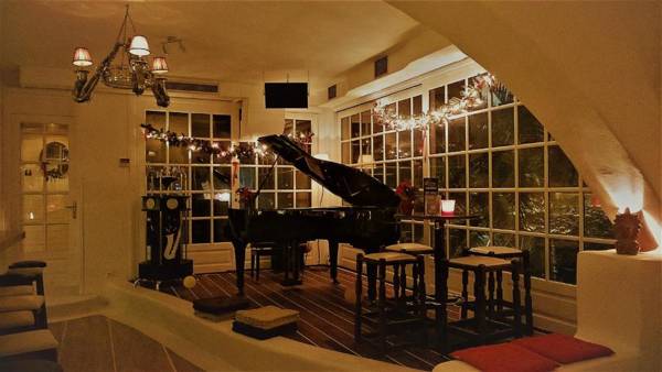 Rock House's Villa Melody