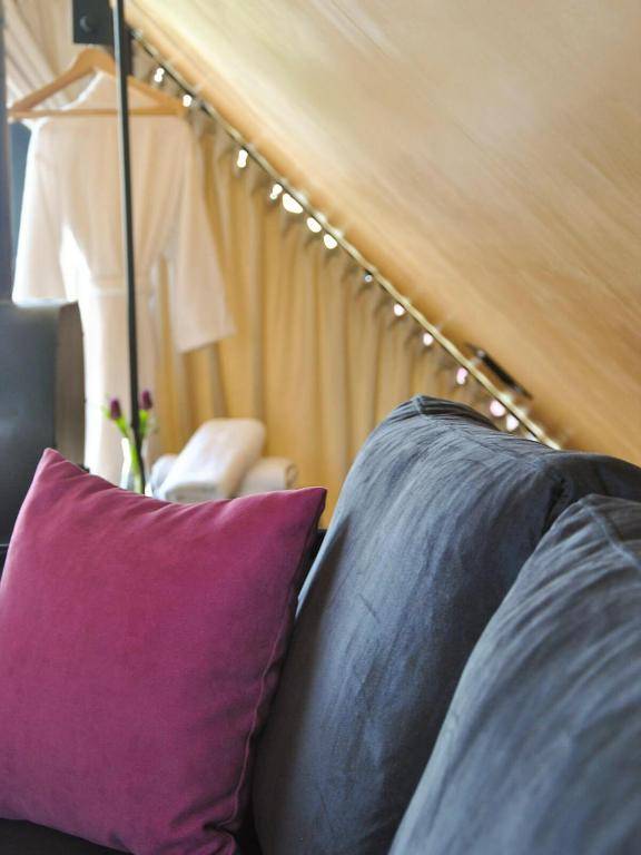 3 Hills Boutique - The Ranch Experience