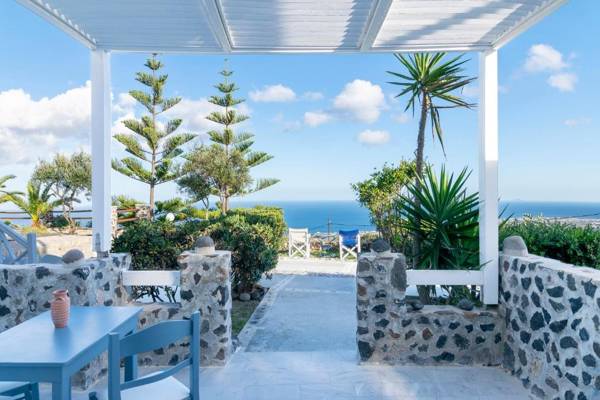 Phaos Santorini Suites