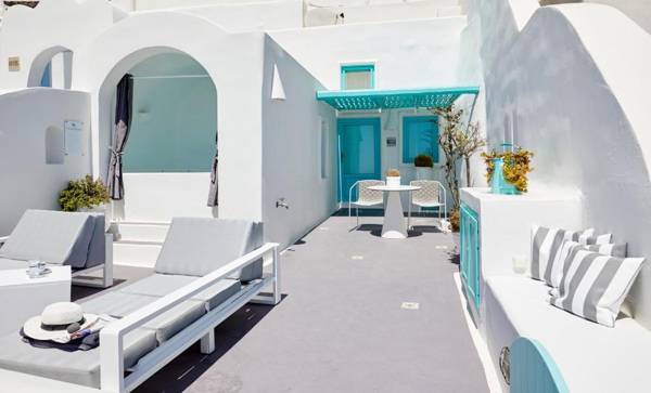 Dreams Luxury Suites