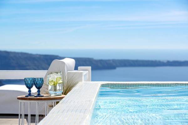 Aqua Luxury Suites Santorini