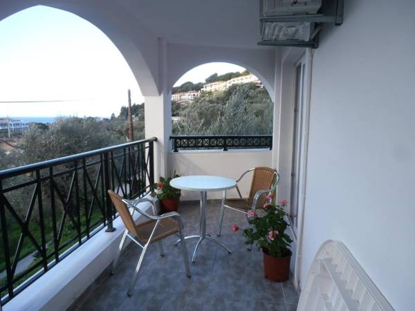 Anna Studio and Apartments