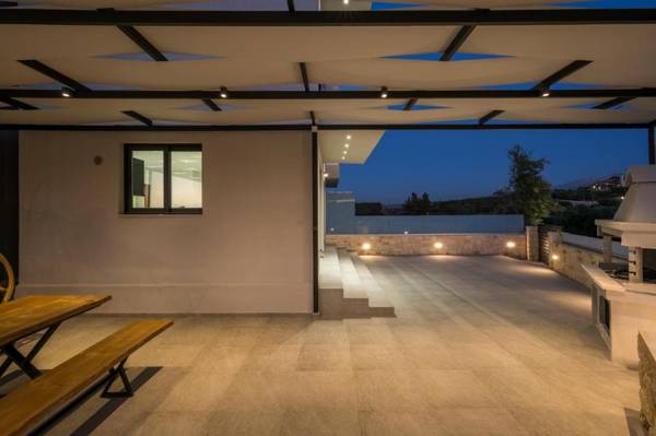 Nikolioudis Luxury Villas