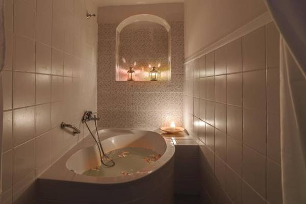 Thea Villas and Suite