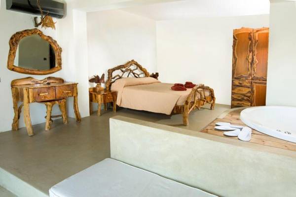 Gloria Maris Hotel Suites and Villa