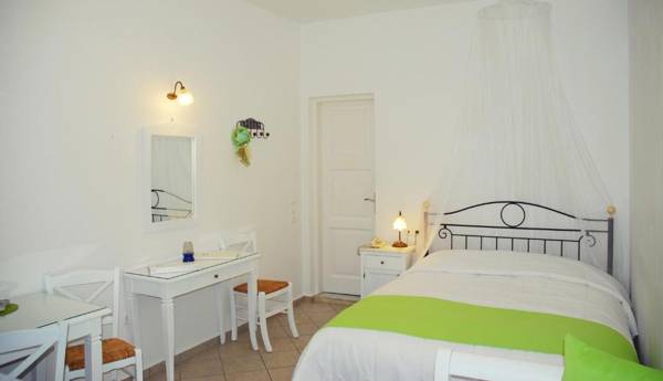 Reverie Santorini Hotel