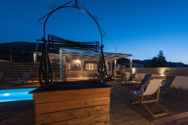 TASSOS&MARIOS AMYGDALIA