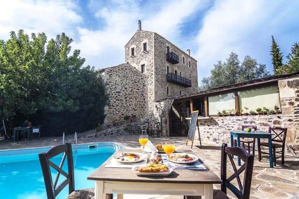 Pyrgos Petropoulaki