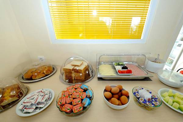 Apollon Hotel Apartments