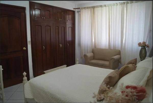 Apartamentos Comodos Cerca del Aeropuerto