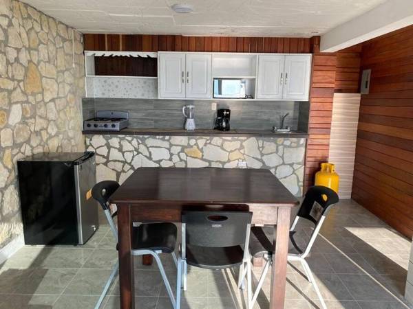 Apartamento a orilla del Lago a 30 min de Tikal