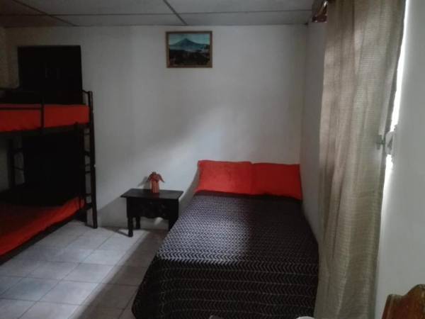 Huellas Hostal Antigua