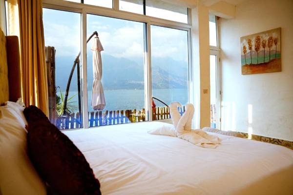 TIBERIAS by luxury Atitlan