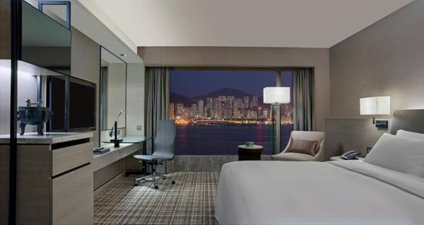 Workspace - New World Millennium Hong Kong Hotel