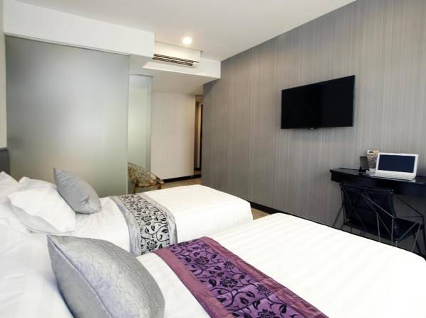 M1 North Point Hotel