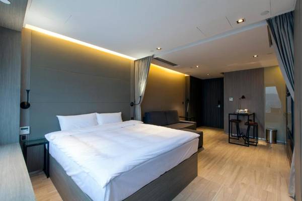 CM+ Hotels and Serviced Apartments