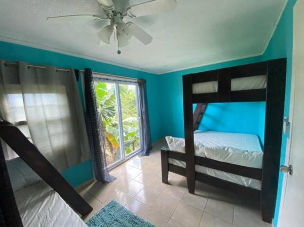 Roatan StarFish Apartment