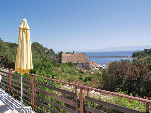 Apartment Ercilia B4