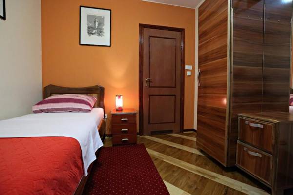 Apartments & Rooms Vienna